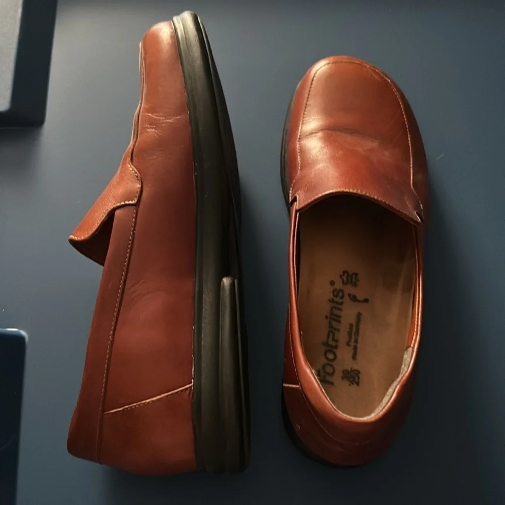 Women's Brown Loafers - Picture 4 of 5